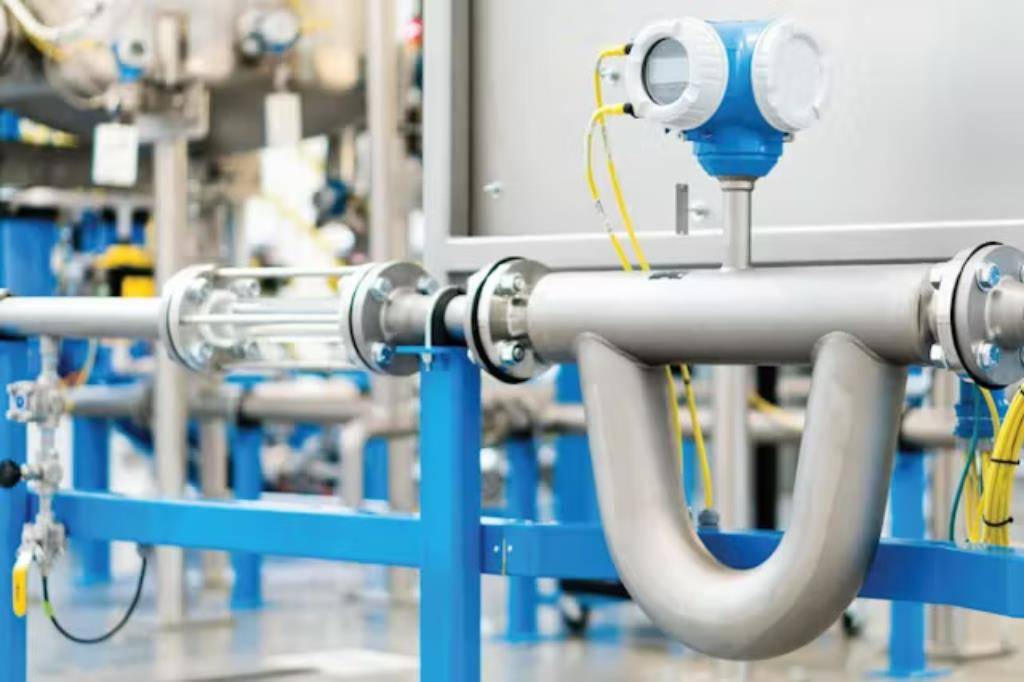 دبی‌سنج جرمی کوریولیس (Coriolis Mass Flowmeter)